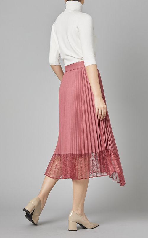 レースヘムラインプリーツスカート