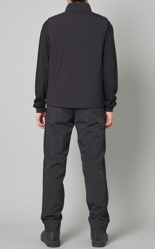 ウール中綿ライトベスト