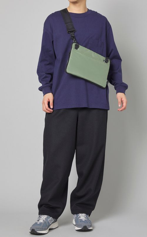 ナイロンサコッシュ