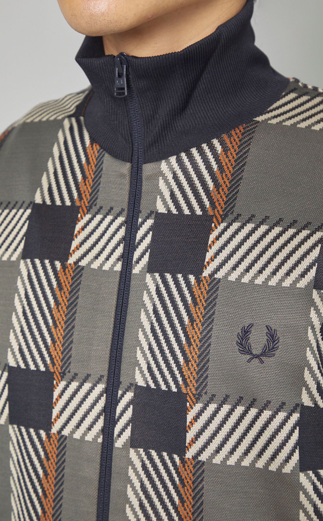 fred perry トラックジャケット ホワイト×チェック ポルトガル製 