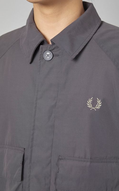 ユーティリティオーバーシャツ