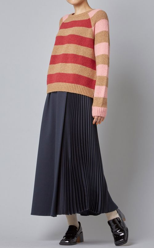 アシンメトリープリーツスカート