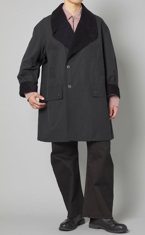 ダブルブレストハーフコート