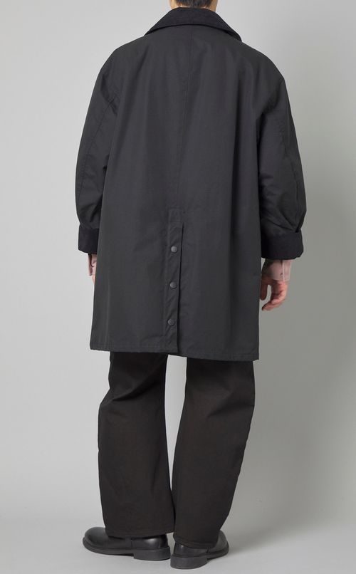 ダブルブレストハーフコート