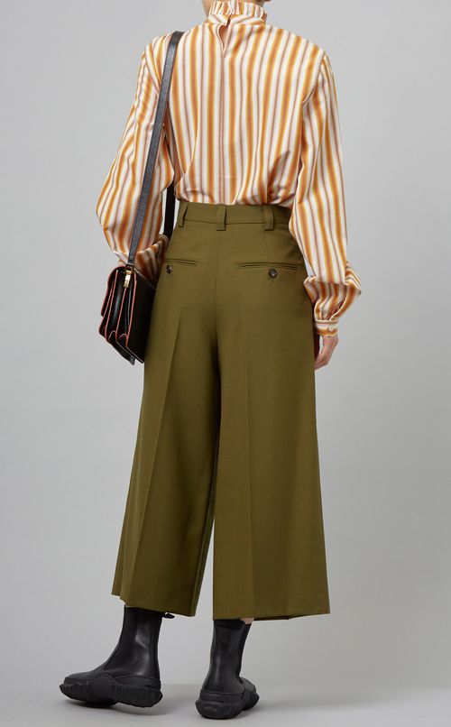 タックデザインワイドパンツ