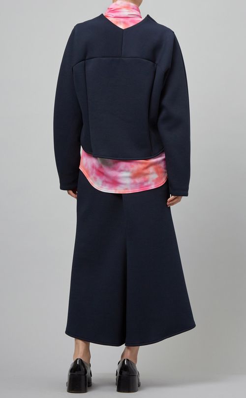 ストレッチVネックプルオーバー