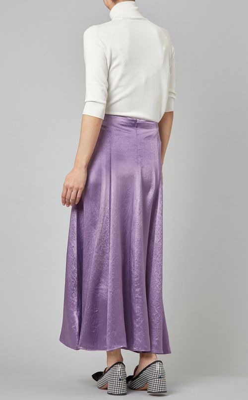 サテンロングフレアスカート