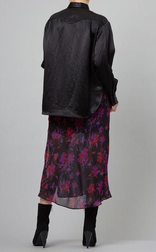 リラックスサテンシャツ