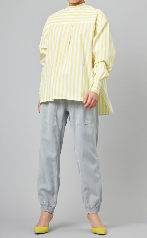 バックボタンストライプシャツ