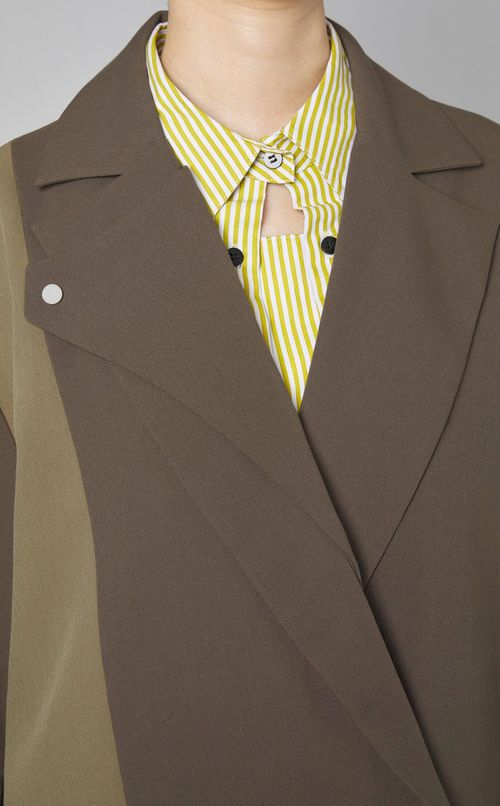 スリーブファスナージャケット